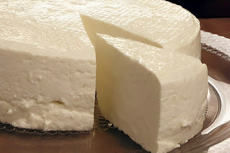 Queijo Branco Caseiro - 3 Receitas Fáceis de Fazer