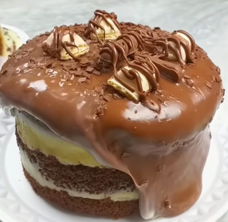 Bolo Tsunami de Kinder Bueno com Nutella