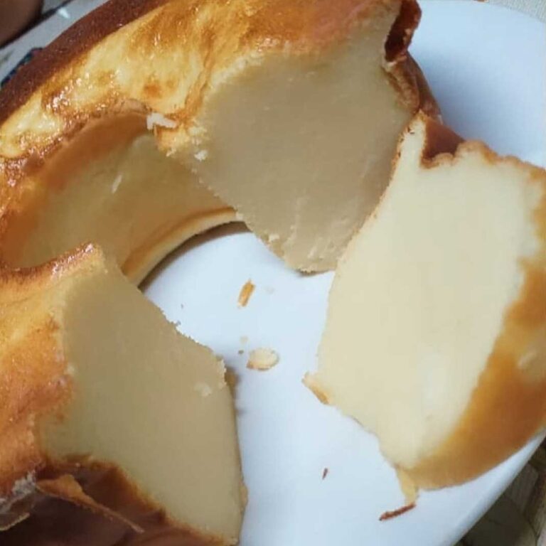 BOLO DA NAZINHA , PARECE UM ALGODÃO NA BOCA! MEU VÍCIO DIÁRIO!