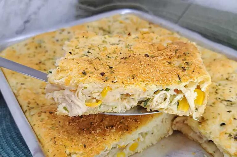 Torta de frango de liquidificador leve e deliciosa