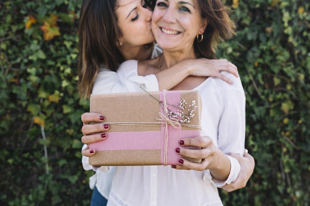 6 ideias de presentes para mães que amam hobbies manuais
